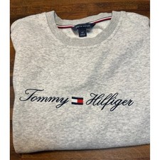 Gray Tommy Hilfiger crewneck sweatshirt. Women's sz small comfy casual
