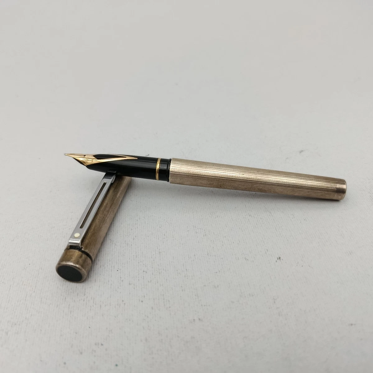 Vintage Sterling Silver Pen In Collectible Sheaffer Fountain Pens