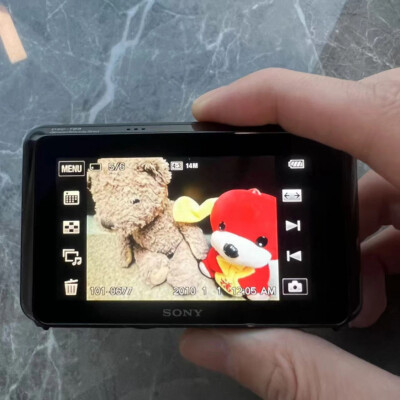 SONY Cyber Shot DSC-T99 CCD 14.1MP 4x Optical Zoom Digital Camera