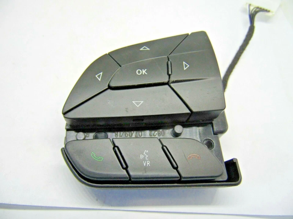 Volante 68321893AA MOPAR INTERRUPTOR DE ÁUDIO EVIC serve para Dodge Jeep 14-21 - Imagem 2 de 4