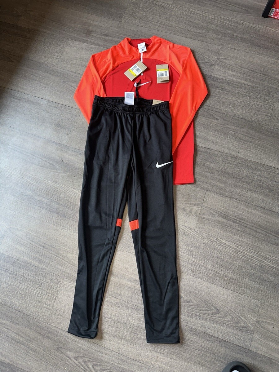 mens red nike tracksuit set