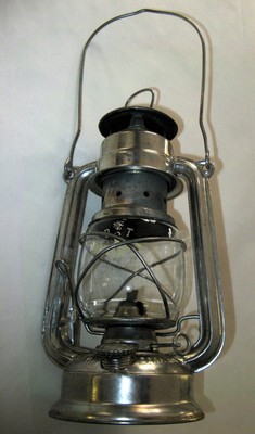 German Bat 158 Gasoline Kerosene Lantern Hanging Hurricane Oil