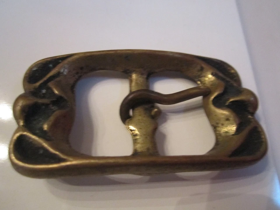 VINTAGE SOLID BRASS BELT BUCKLE - UNUSUAL DESIGN - GW-16 - Image 3 of 4