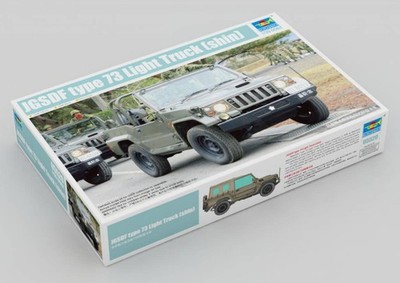 Japanese type 73 Jeep - New type / 1:35 - Trumpeter / 05520