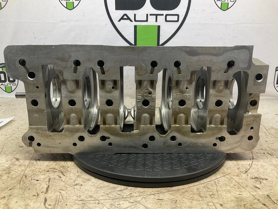 Porta cigüeñal Porsche Boxster 986 996 911 M96 1997-2004 99610101264 101209 Foto 2 de 4