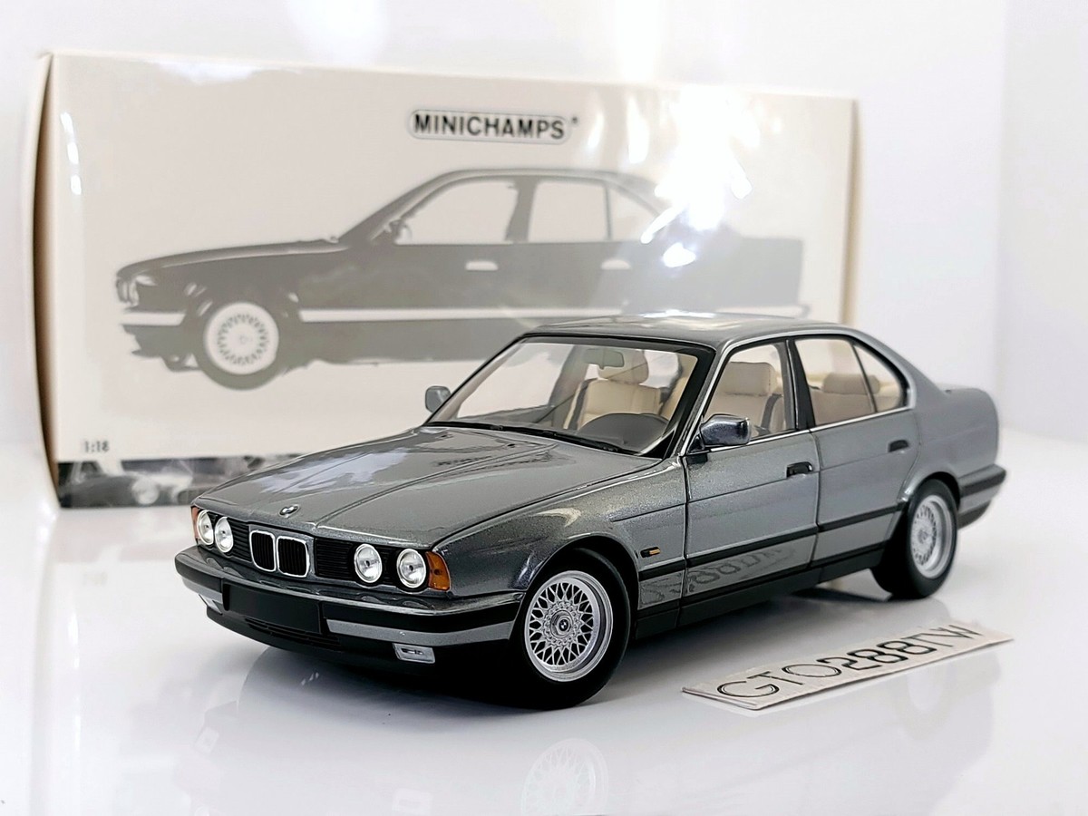 Minichamps 1:18 scale BMW 535i Sedan(E34) 1988(Grey Metallic) 5er