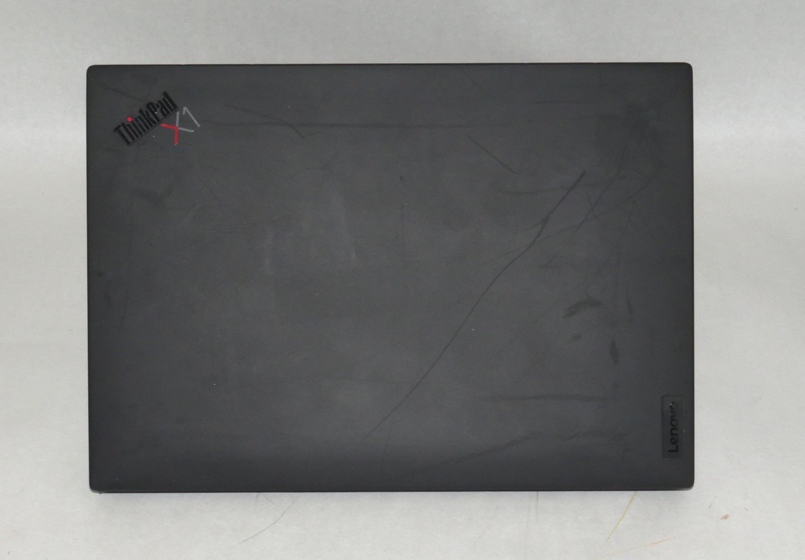 Lenovo ThinkPad X1 Carbon 9th Gen, 13.9-Inch Laptop, with i7 11th Gen., Windows 11 Pro