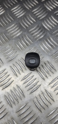 FORD FOCUS DAW, DBW Schalter für Heckscheibenheizung D3L0A 1.80 Diesel 30381679