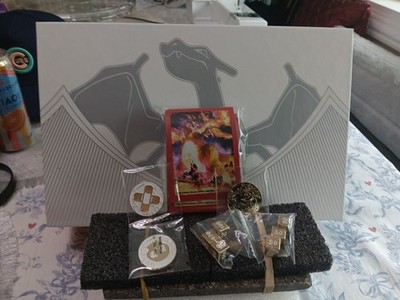Charizard Metal Coin, Dice,  Special Condition Markers - Playmat 