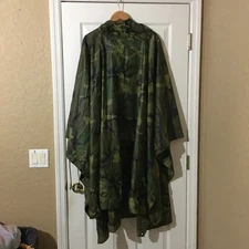 US Military Issue USGI Rain Poncho Woodland Camouflage Wet Weather