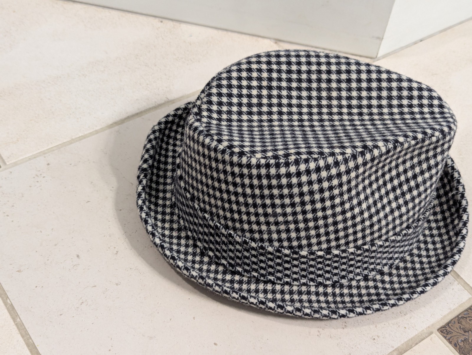 Small Vintage Pendleton Wool Houndstooth Fedora H… - image 2