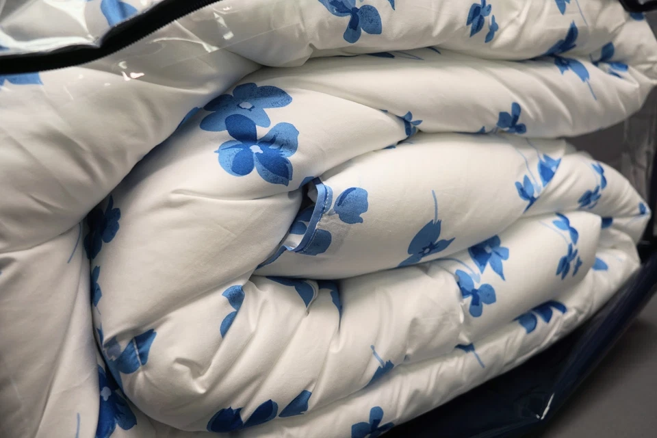 Edredón Ralph Lauren Talla King Georgica Blanco Azul Floral Algodón $430 Foto 3 de 3