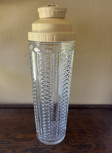 Medco Wolkenkratzer Glas Cocktail Shaker beige Rezept Kappe Vintage 30er Art Deco