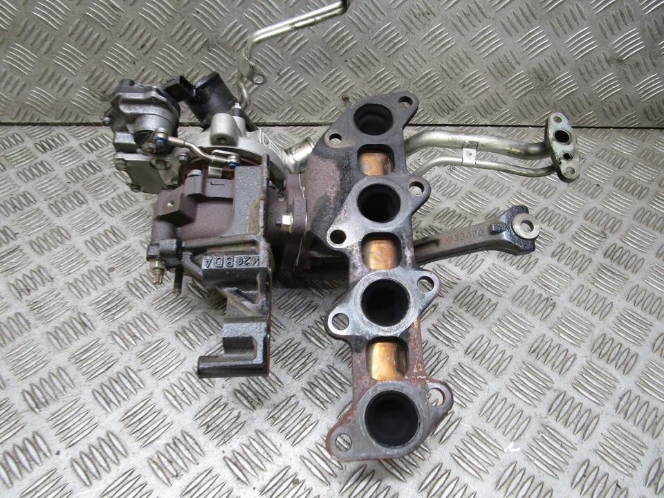 Toyota Yaris 1.4 D4D 2015 turbocompresor 834081-0003 Foto 4 de 4