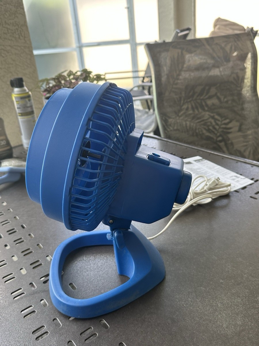 Holmes HAOF85 Table Desk Fan Blue Adjustable Tilt Dial Control 2