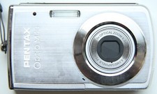 Pentax Optio M40 8MP Compact Digital Camera Silver FOR PARTS OR NOT WORKING!