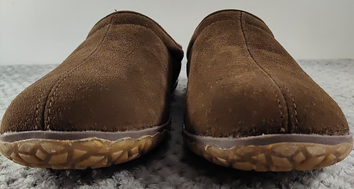 SAOLA Minnetonka Mocassino Uomo Taylor Slide Pantofole Cioccolato Taglia 10M Suola Rigida