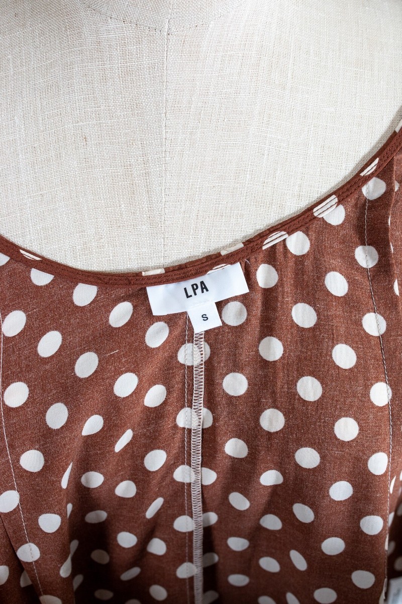 white dress brown buttons WW45872] LPA