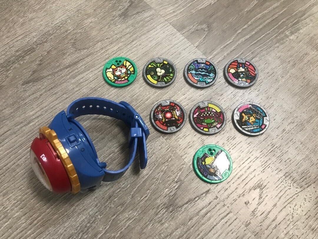 Bandai Japan Yokai Watch Wristwatch for Medals Yo-Kai + 7 Yo Kai Medals  TESTED!!