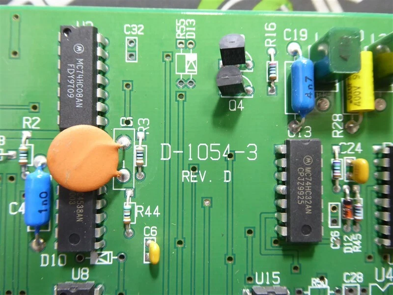 Módulo D-1054-3 Rev.D 4 cables RS485/RS422 USADO ifs D1315 Foto 4 de 4