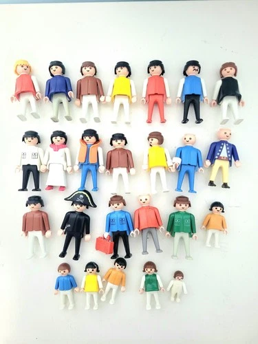 Vintage Playmobil  25 Figure Lot Plus Some Accessories