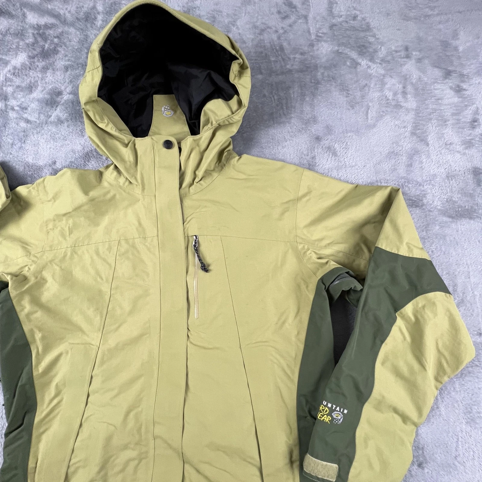 Mountain Hardwear Jacket Womens Small Green Yellow Conduit Hooded Ski Snow Shell