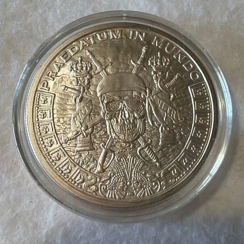 1-1oz Silver Shield Round  “Praedatum In Mundo”  .999 Fine Silver