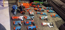 Huge Nerf  X-Shot Blaster Lot   20 Blasters, 200 Darts, Masks  Accessories