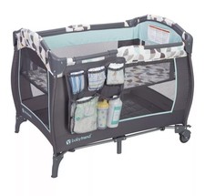 Baby Trend Trend-E Nursery Play Yard Center