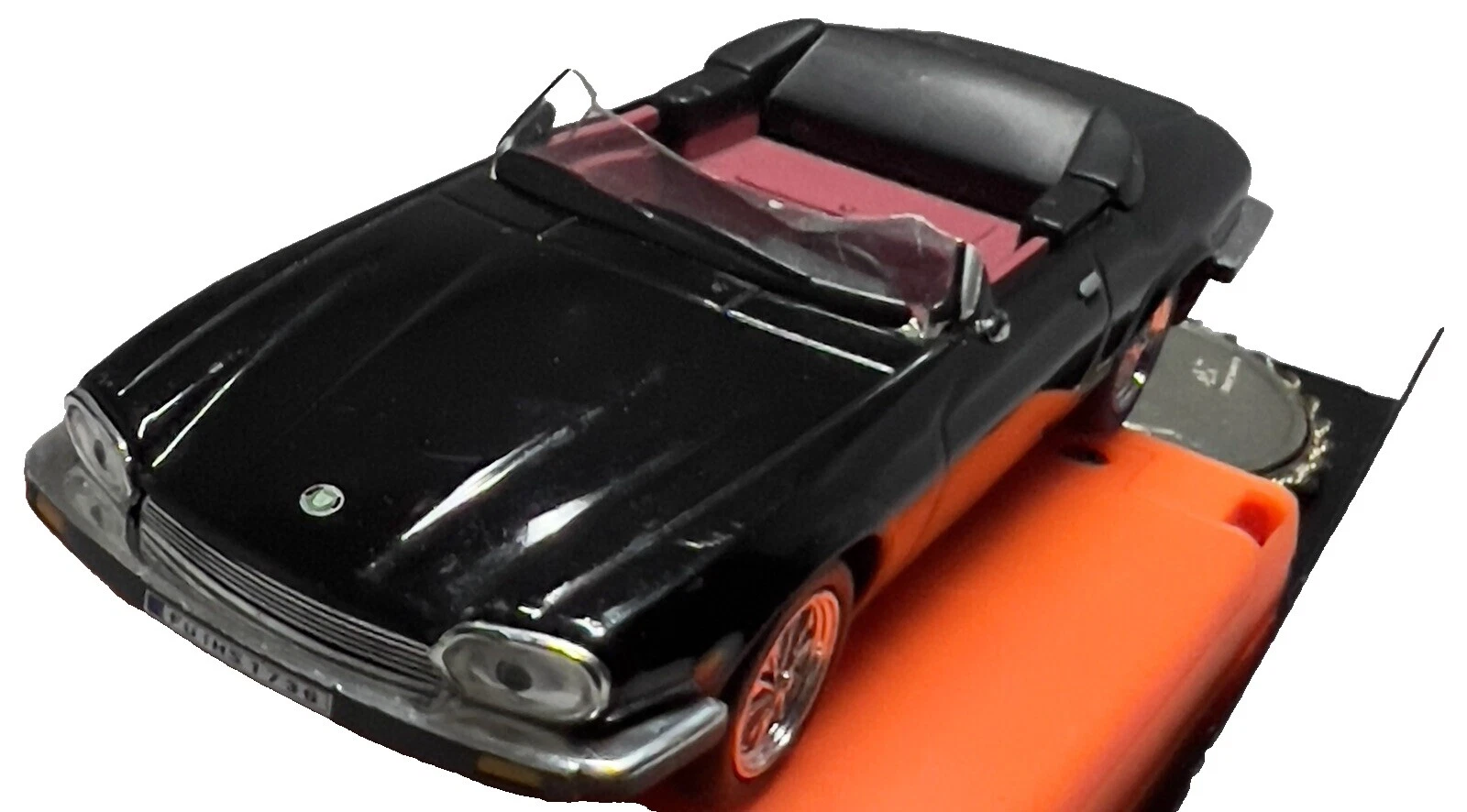 高速 Jaguar 压铸汽车