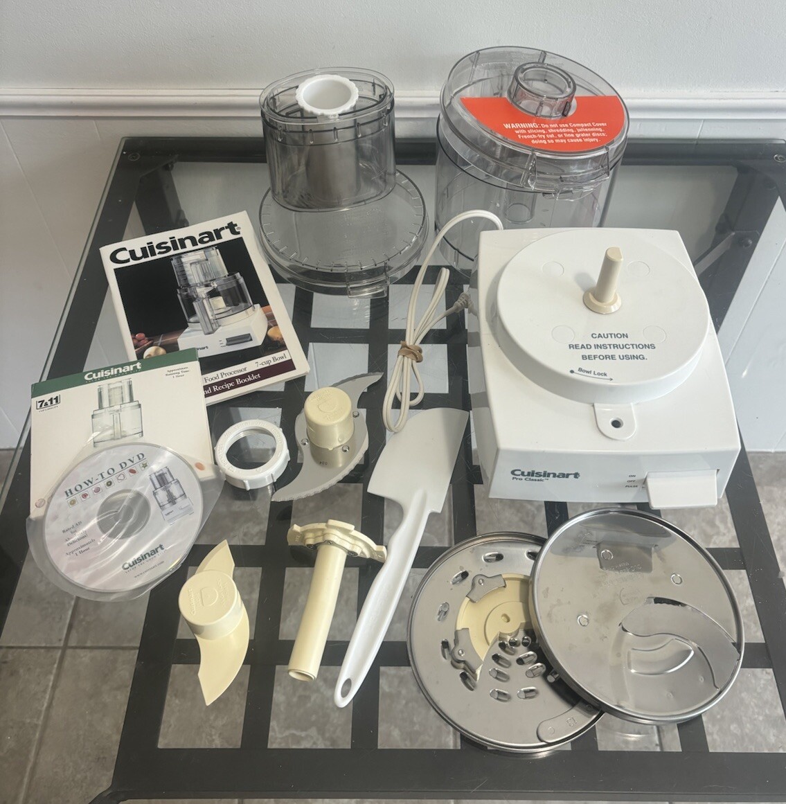 Cuisinart DLC-10S TX White Pro Classic 7-cup Food Processor With