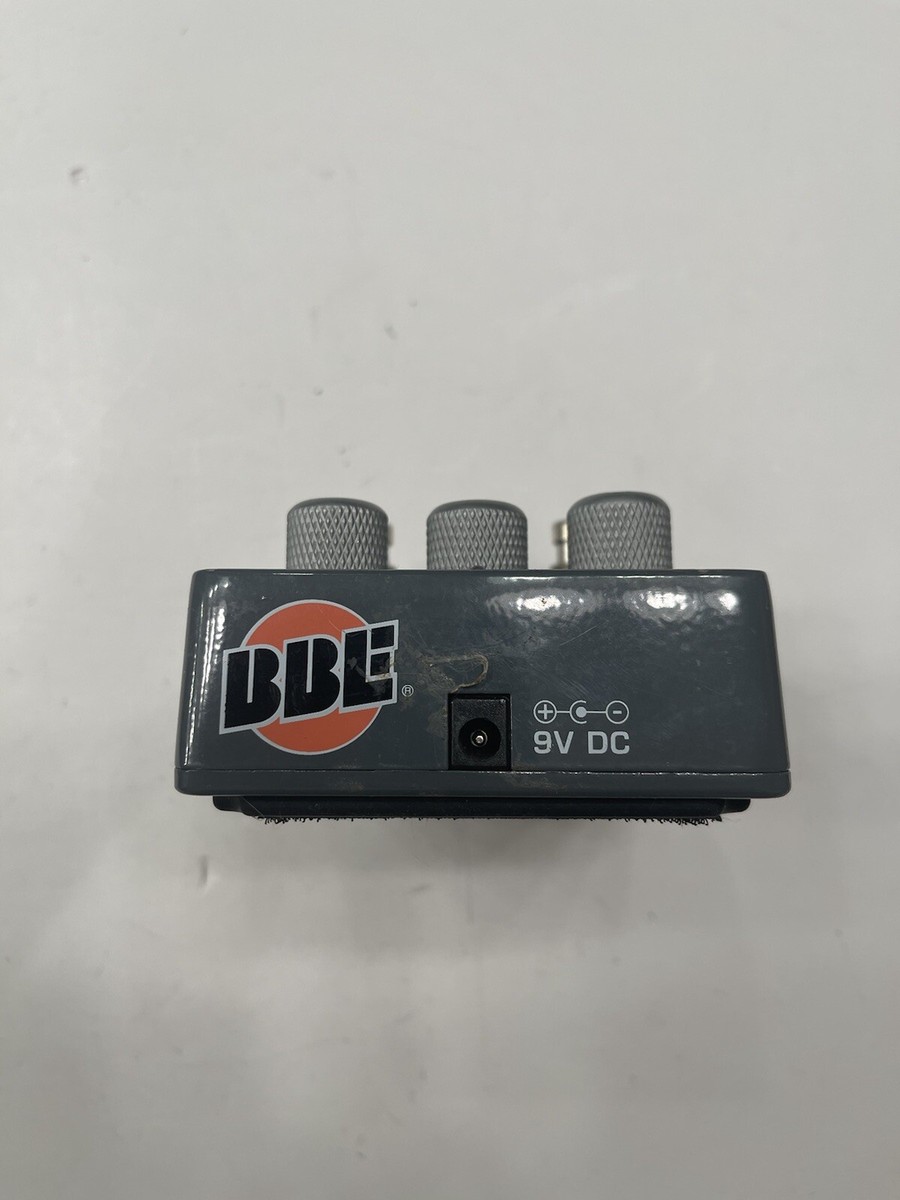 BBE Tremor V1 Optical Tremolo Analog Dual Mode Rare Guitar Effect