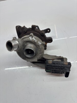 Turbolader für Land Rover Discovery L319 3,0 TD V6 4x4 306DT AX2Q-6K682-CB