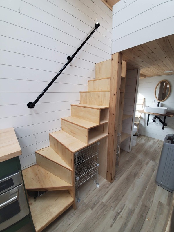 Tiny House On Wheels 2 Lofts, HVAC, W/D, Microwave, Stove, Composting Toilet - Image 5