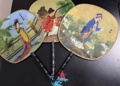 Vintage JAPANESE Handheld SILK GEISHA GIRL FANS 9  w Black Handles LOT (3) EUC!
