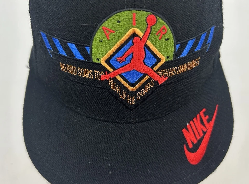 Vintage Nike Air Jordan Legendary Jumpman YOUTH Snapback Cap Hat - Image 2 of 4