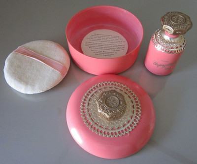 Vintage Pink Powder Box Midcentury Avon Unforgettable Beauty Dust & Lotion empty
