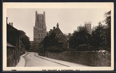 Ansichtskarte Ely, The Gallery and Cathedral 