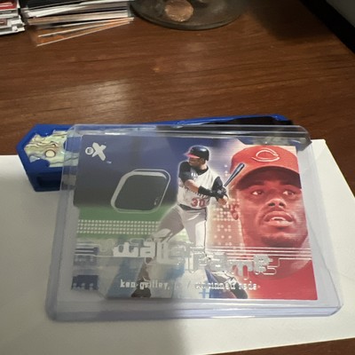 2001 Fleer E-X Wall Of Fame KEN GRIFFEY JR. Authentic Piece Of Outfield Wall