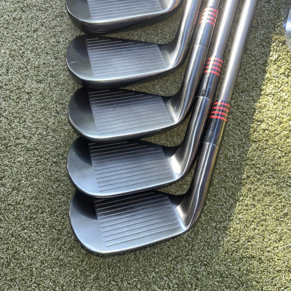 Titleist 2025 Black T200 w/ C Taper Limited 130x Built at KBS 4-PW - Image 3 of 4