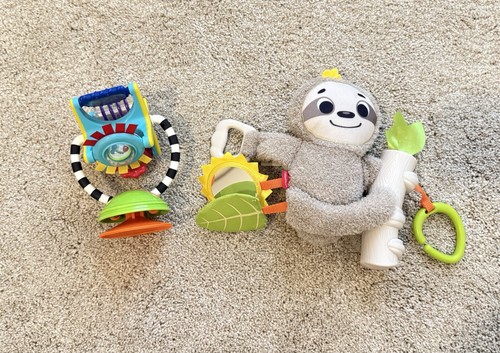 Fisher-Price Stroller Toy Sloth Babies Travel WITH High Chair Toy Suction Cup