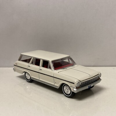 1963 63 Chevy II Nova 400 Wagon Collectible 1/64 Scale Diecast Diorama  Model