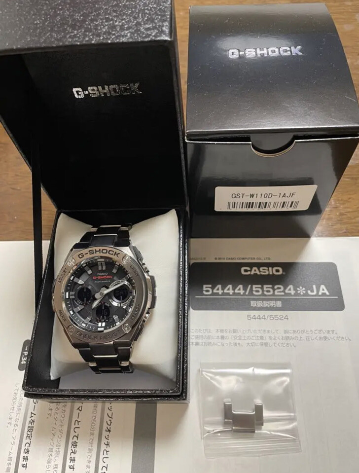 Casio G-Shock GST-W110D-1AJF Multi-Band Solar Men's Watch Casio G-Shock GST-W110D-1AJF Multi-Band Solar Men's Watch