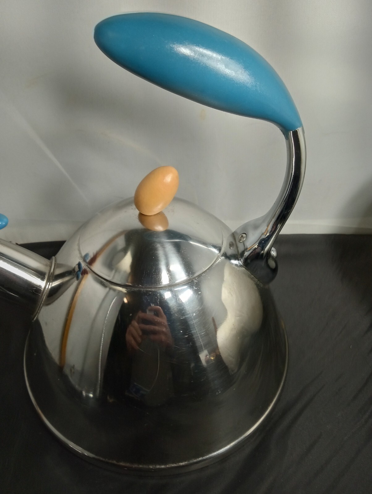 ALESSI Vintage MICHAEL GRAVES Whirly Spinner Tea Teapot KETTLE Looks