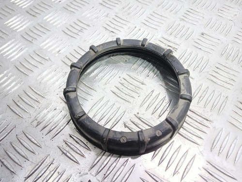 Mercedes-Benz E W211 2005 Befestigungsmutter Kraftstoffpumpe im Tank UST34338