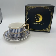 Teacup Blue White And Gold With Spoon Che Bei Tempi