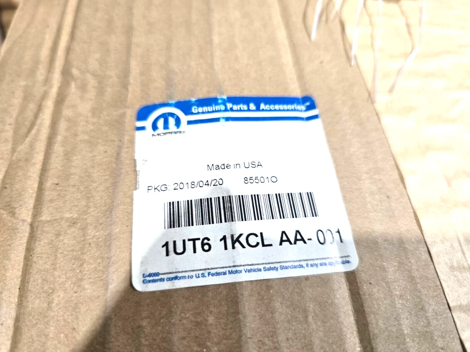 Conjunto de manija de puerta levadiza Mopar original 1UT61KCLAA 2012-14 Grand Caravan Ram C/V Foto 4 de 4