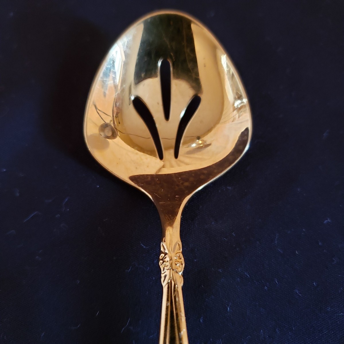 金色の食器 1847 Rogers Bros IS Gold Plated Golden Anniversay Set Of 4