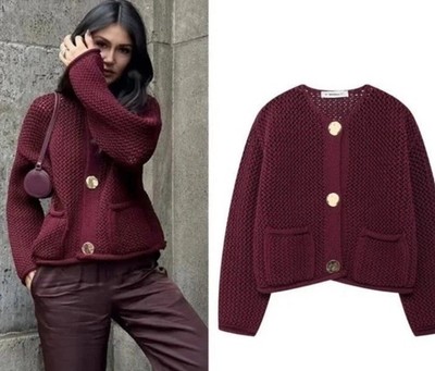 ZARA NEU DAMEN NEU MIT ETIKETT FW24 GROBSTRICK CARDIGAN GOLDENE KNÖPFE WEINROT 5802/111 S.