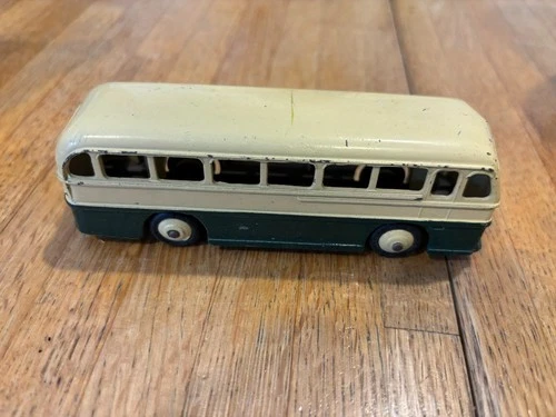 VINTAGE & RARE 1950s DINKY #282 MADE IN ENGLAND DUPLE ROADMASTER BUS, 4 1/2"